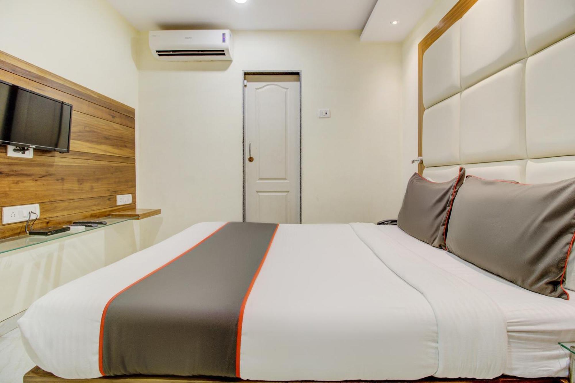 Hotel O Address Inn — Photos 1